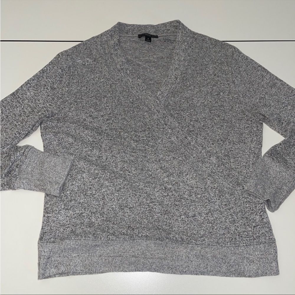 J crew small sweater